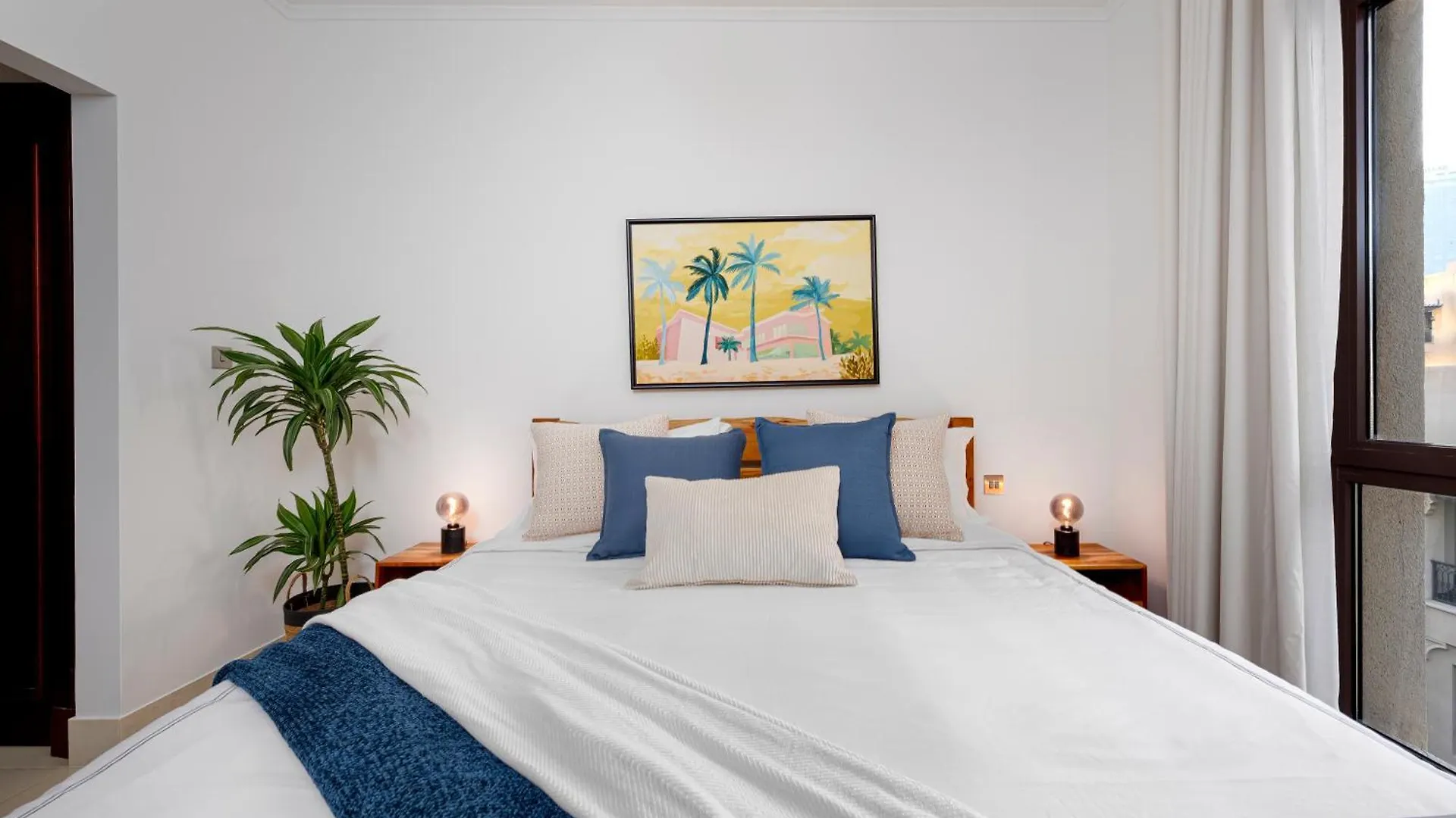 New Old Town Burj Khalifa View Apartment With 1 Bedroom And Extra Powder Room Dubai 0*,  United Arab Emirates
