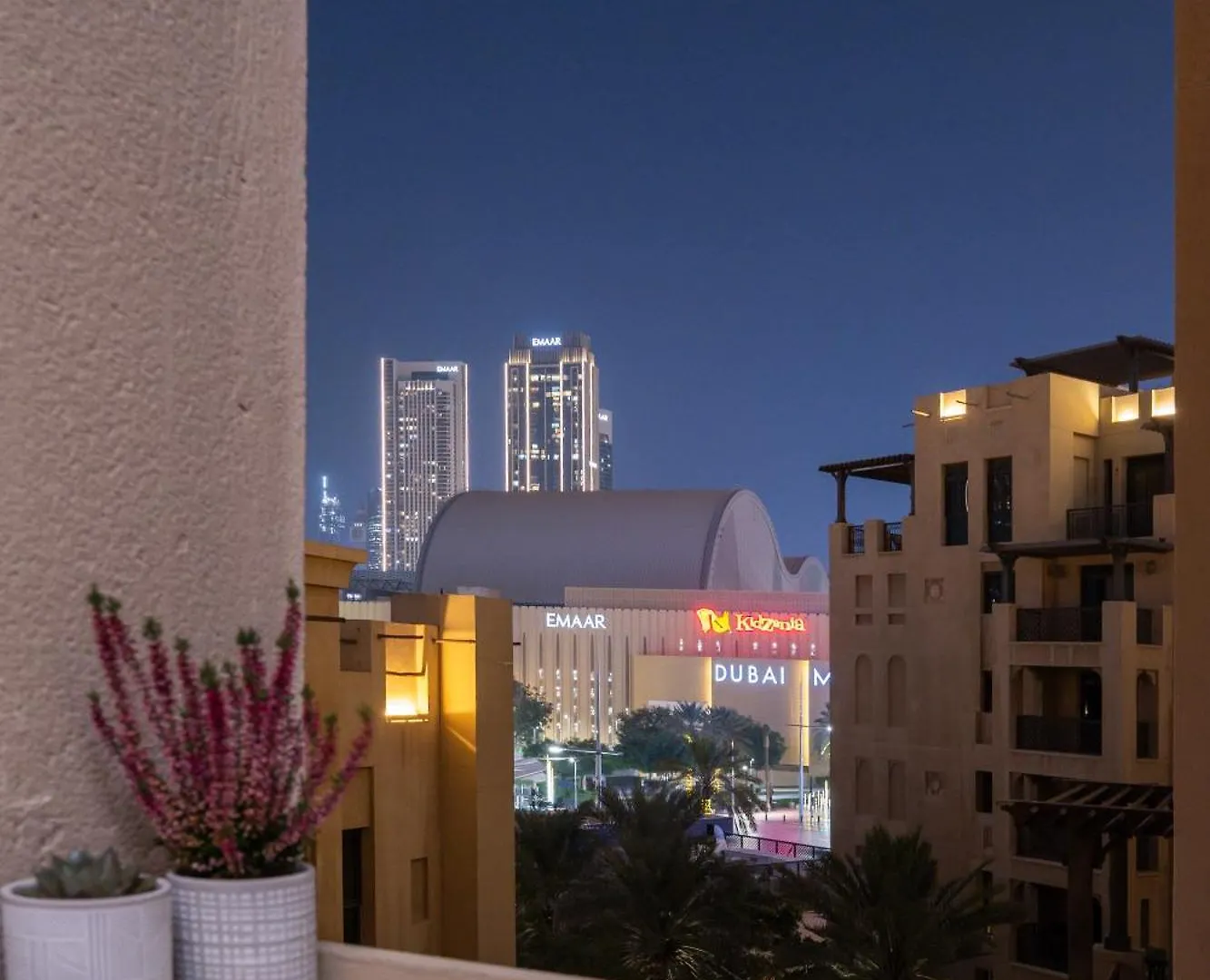 New Old Town Burj Khalifa View Apartment With 1 Bedroom And Extra Powder Room Dubai 0*,  United Arab Emirates