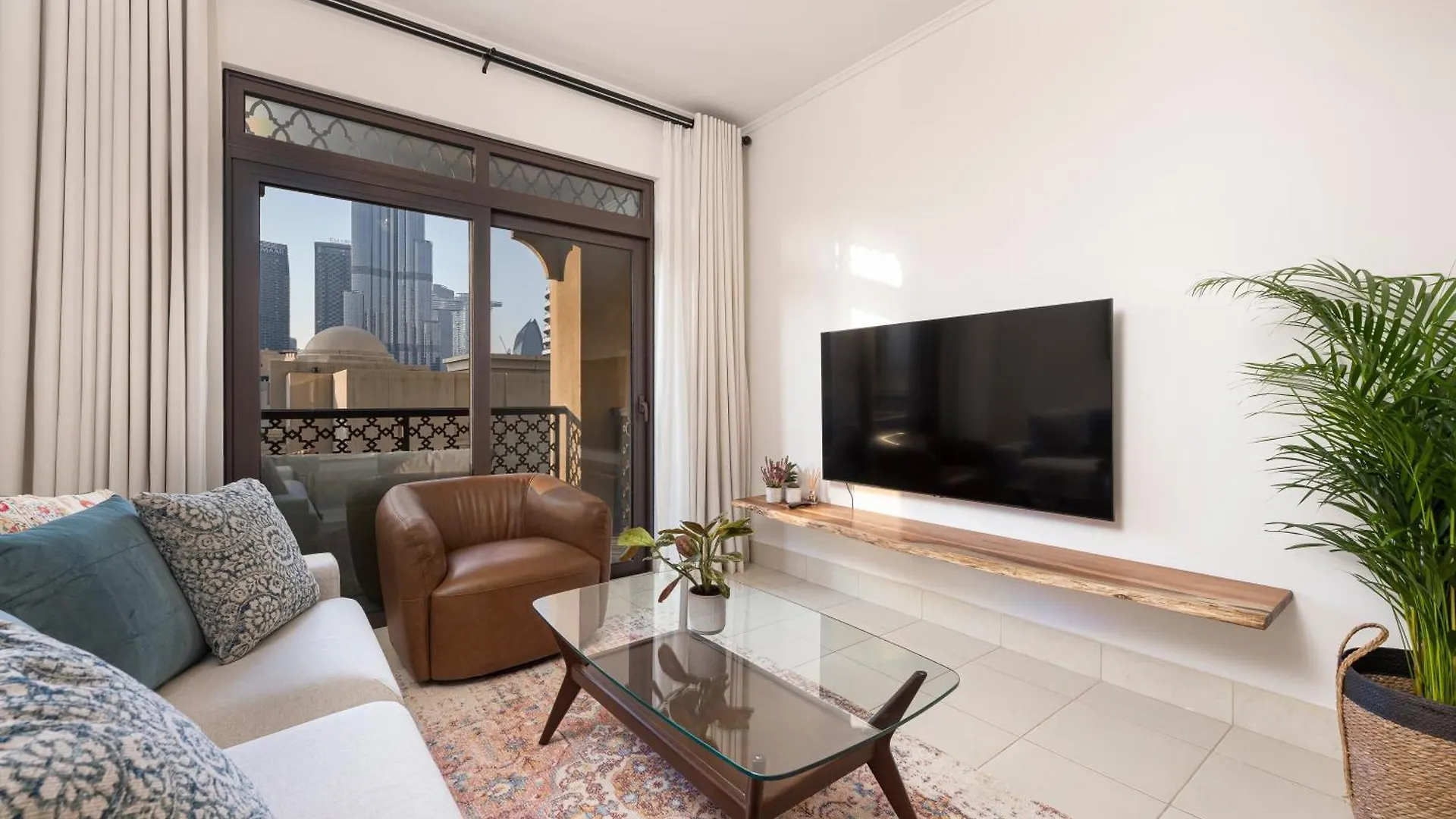 New Old Town Burj Khalifa View Apartment With 1 Bedroom And Extra Powder Room Dubai United Arab Emirates
